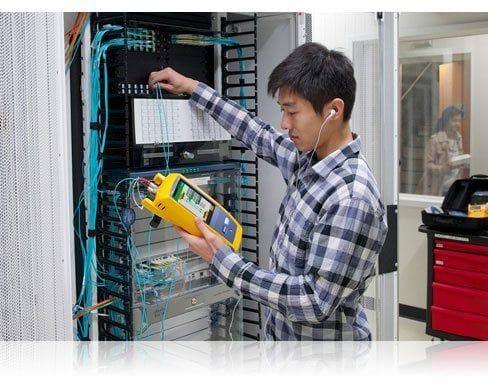 Fluke Networks CertiFiber Pro Optical Loss Test Set